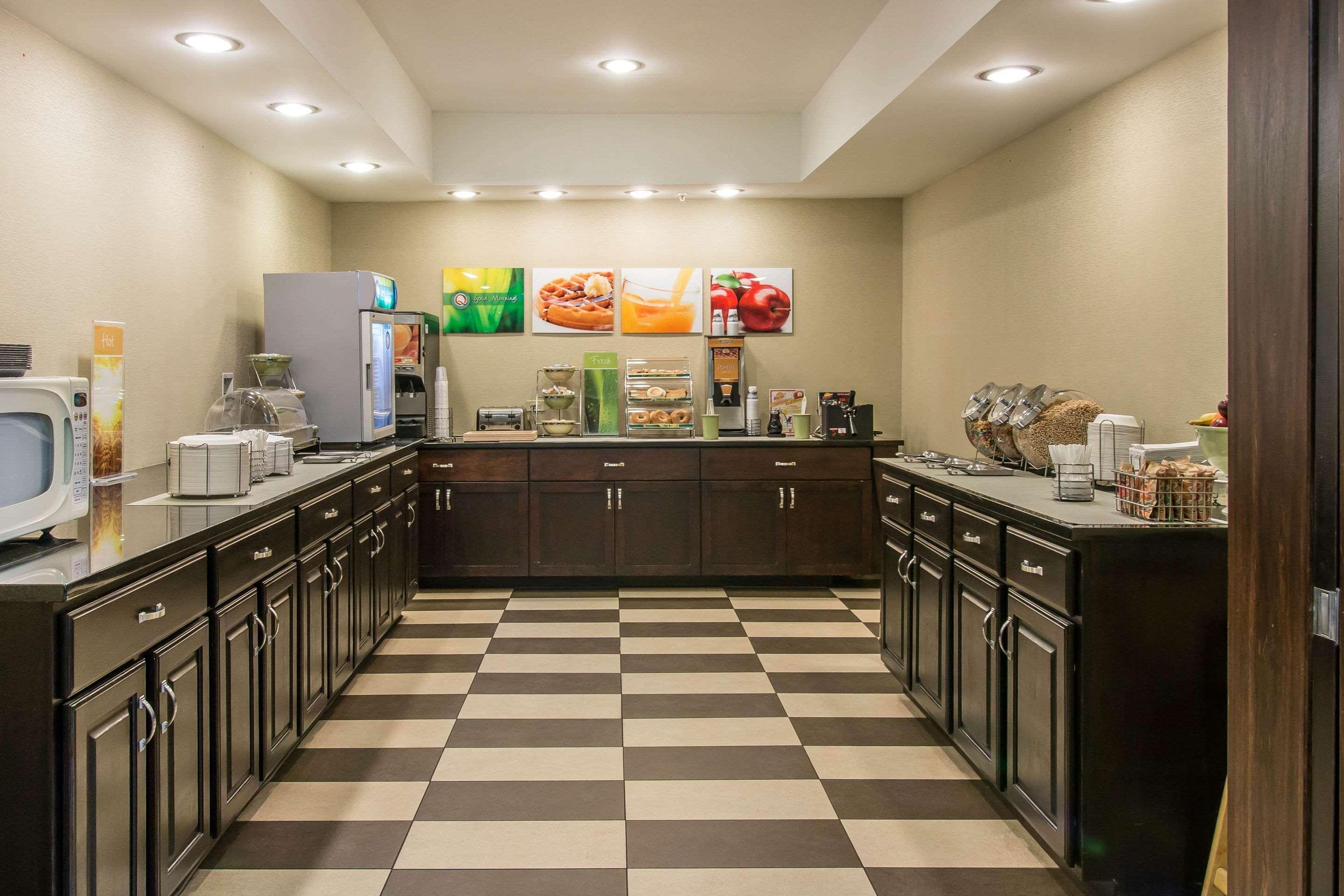 Quality Inn Fremont Экстерьер фото